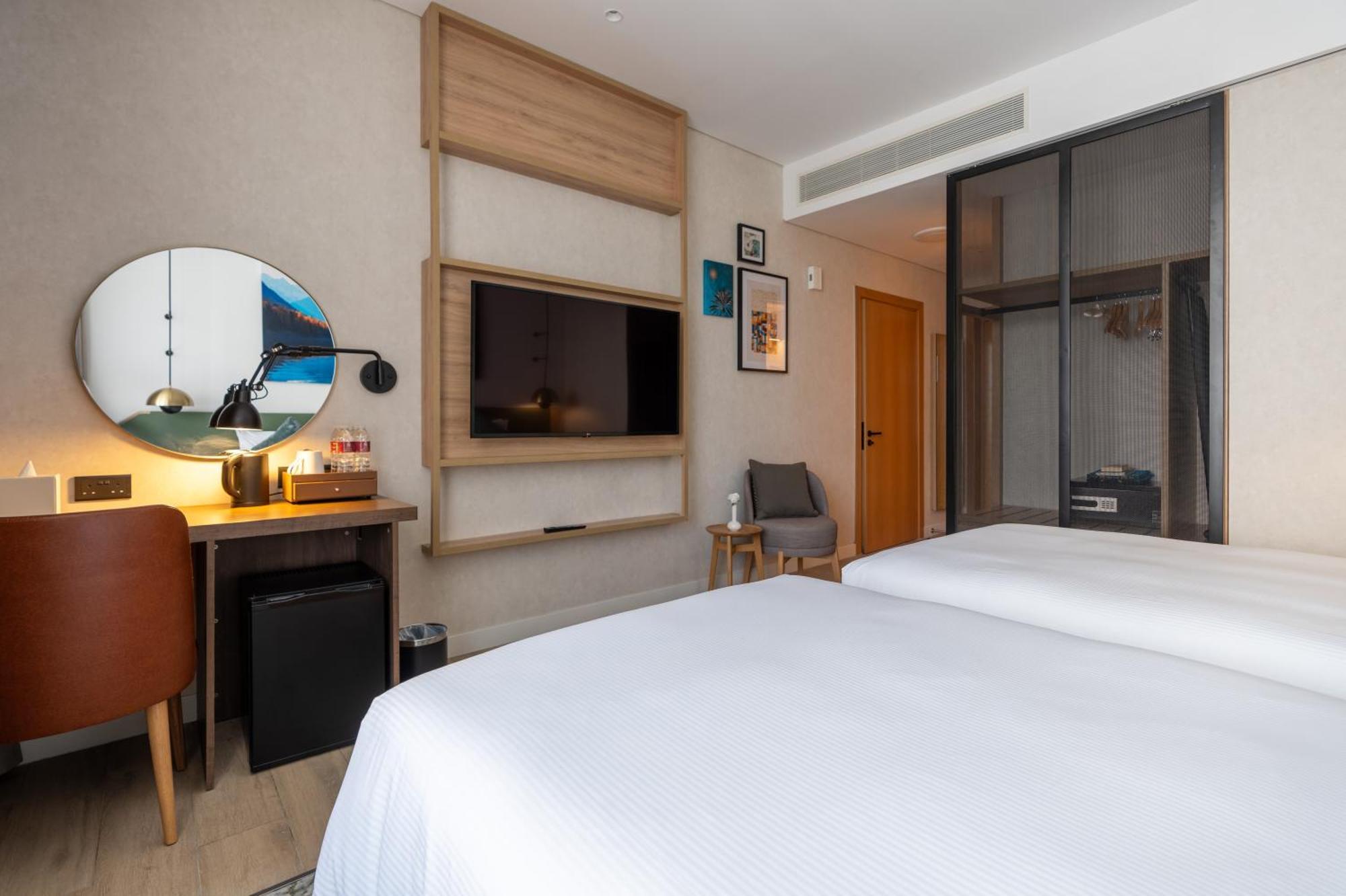 West Walk Retaj Hotel Al Rayyan Exterior photo